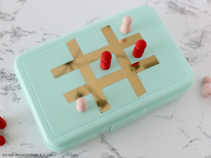 pencil box made into a tic tac toe board