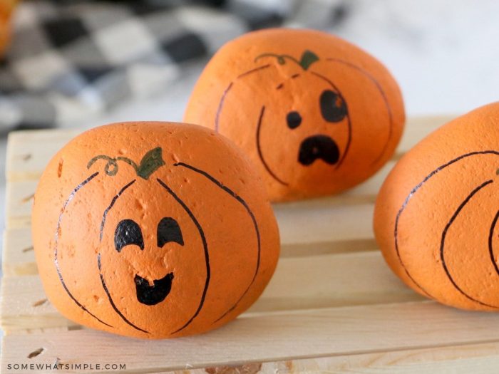 5 Little Pumpkins: A Halloween Rhyme Craft